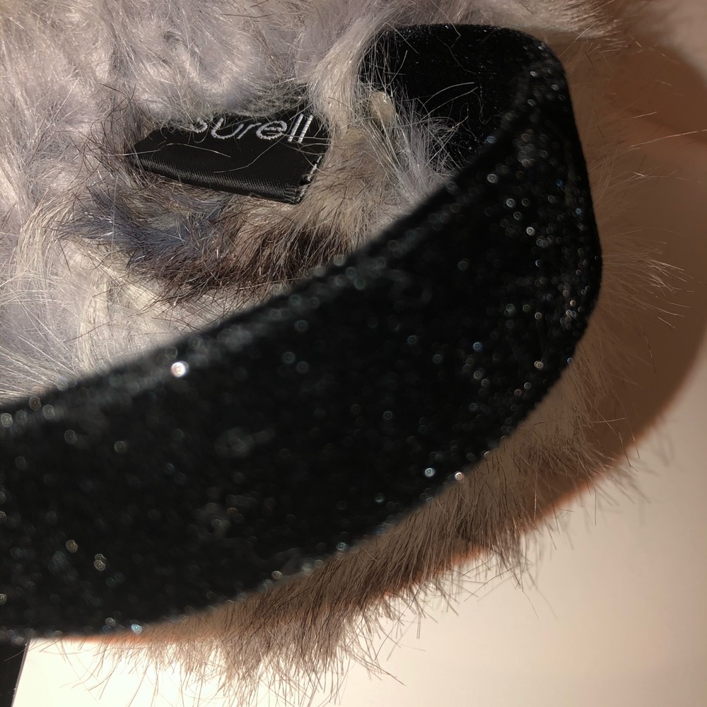 Surell Faux Fox Fur Earmuff with Velvet Headband - Picture 7 of 9
